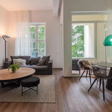 Lunas Appartements In Der Alten Schule Essen Esterno foto
