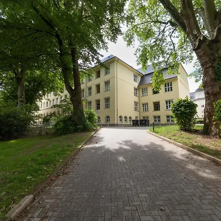 Lunas Appartements In Der Alten Schule Essen Esterno foto