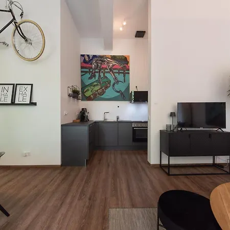 Lunas Appartements In Der Alten Schule Essen Esterno foto