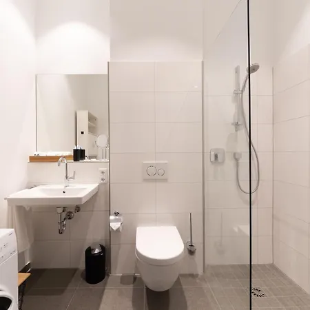 Lunas Appartements In Der Alten Schule Essen Esterno foto